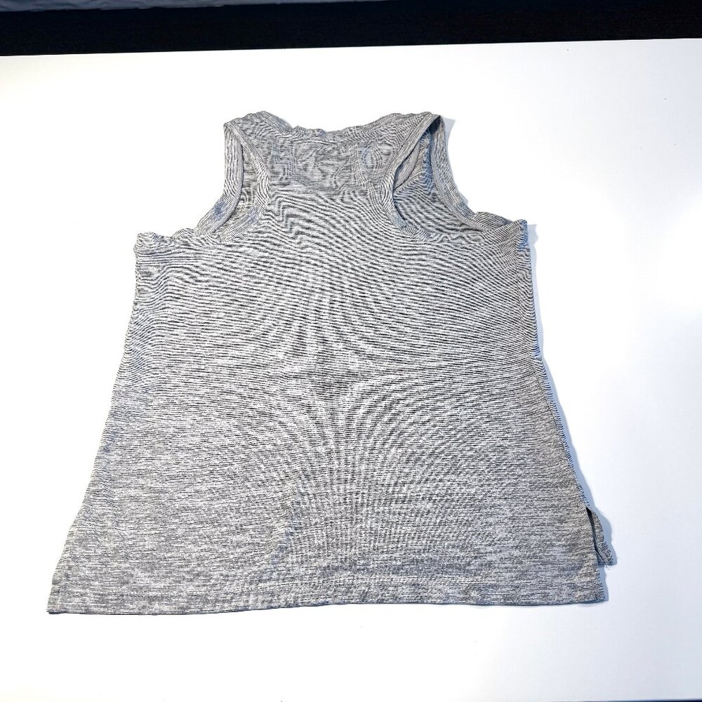 Reebok XS Racerback Tank Top - Picture 4 of 8